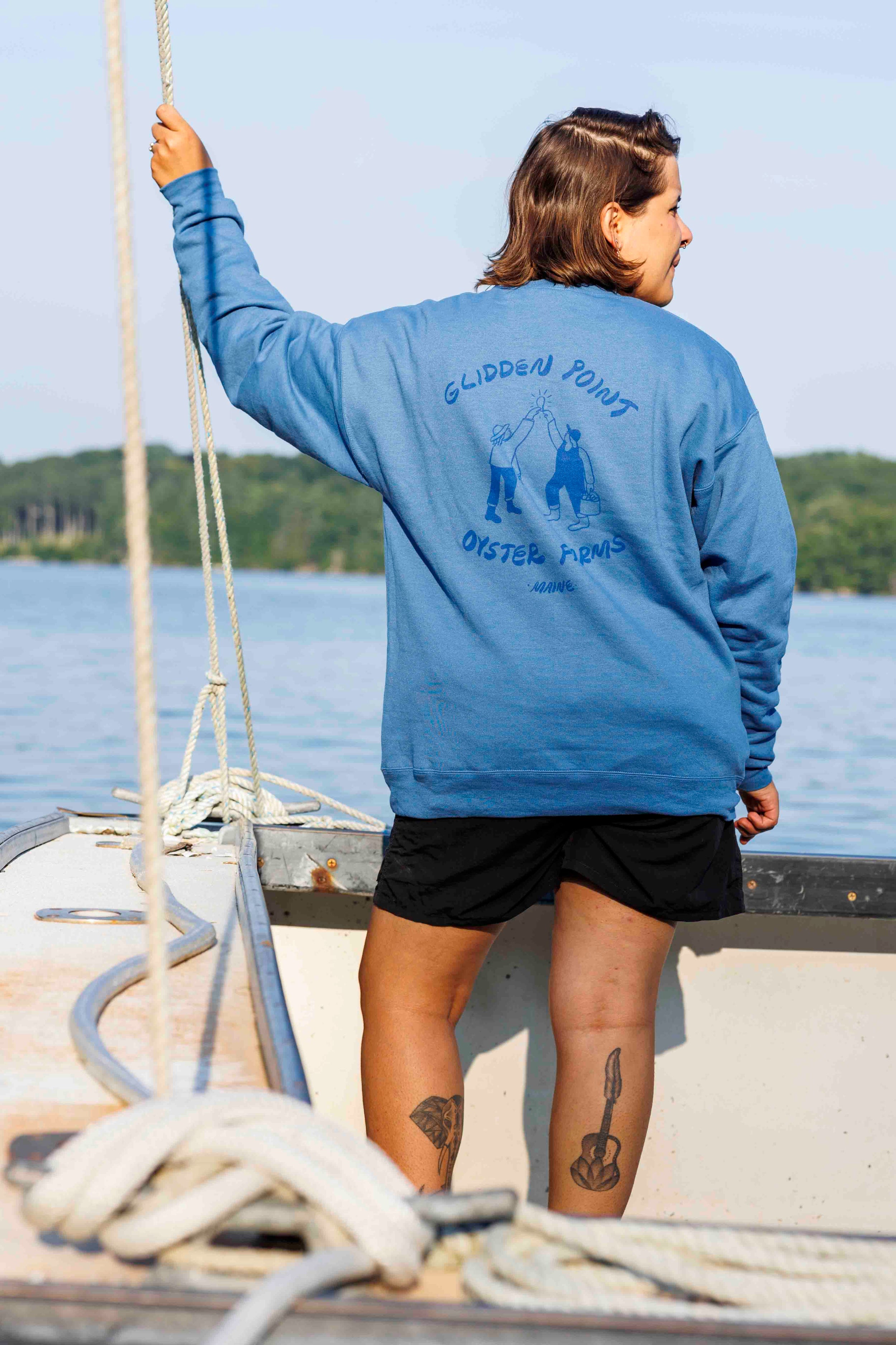 "Oyster Salut" Crewneck