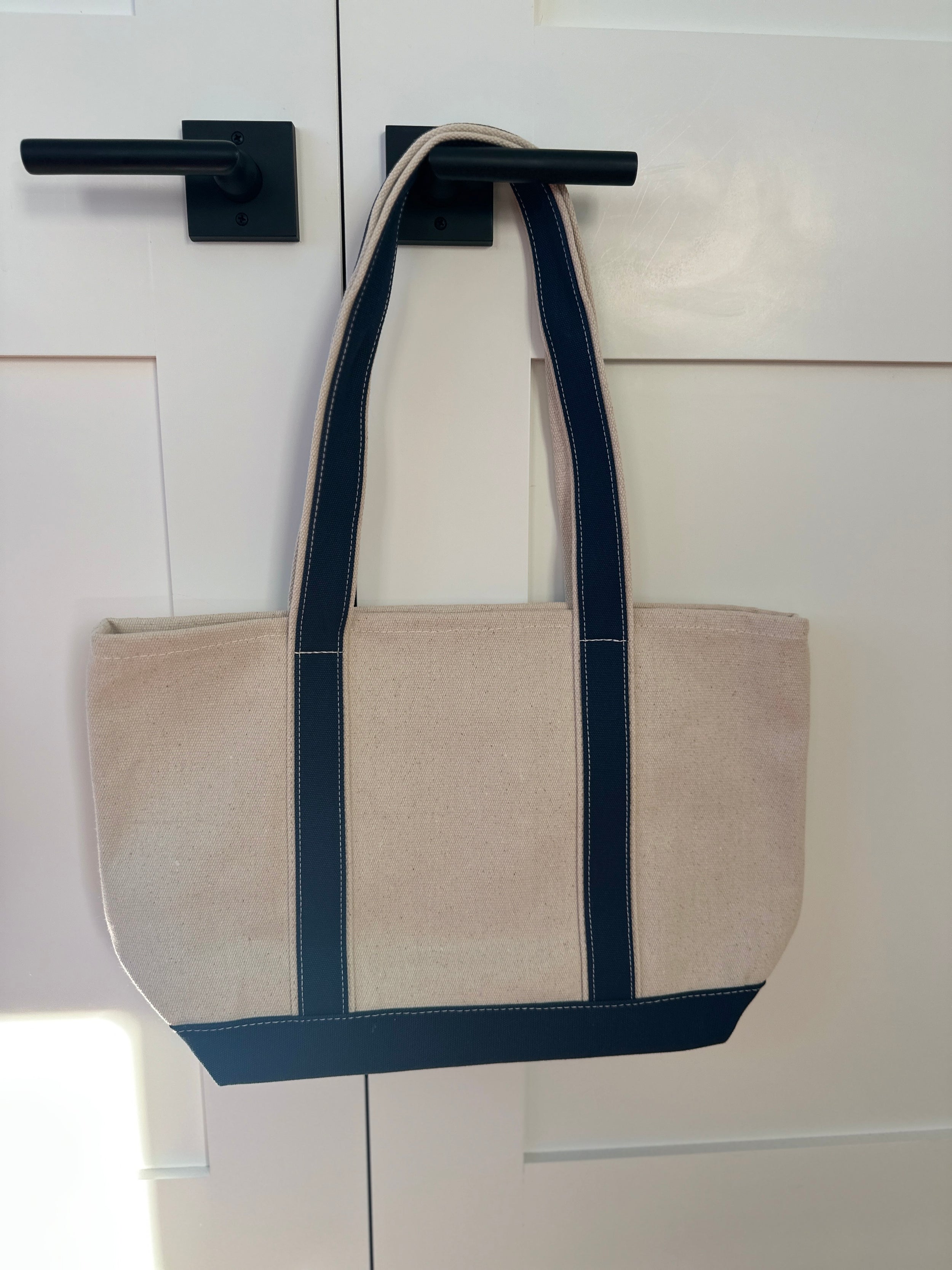 Glidden Point Canvas "Bean" Tote