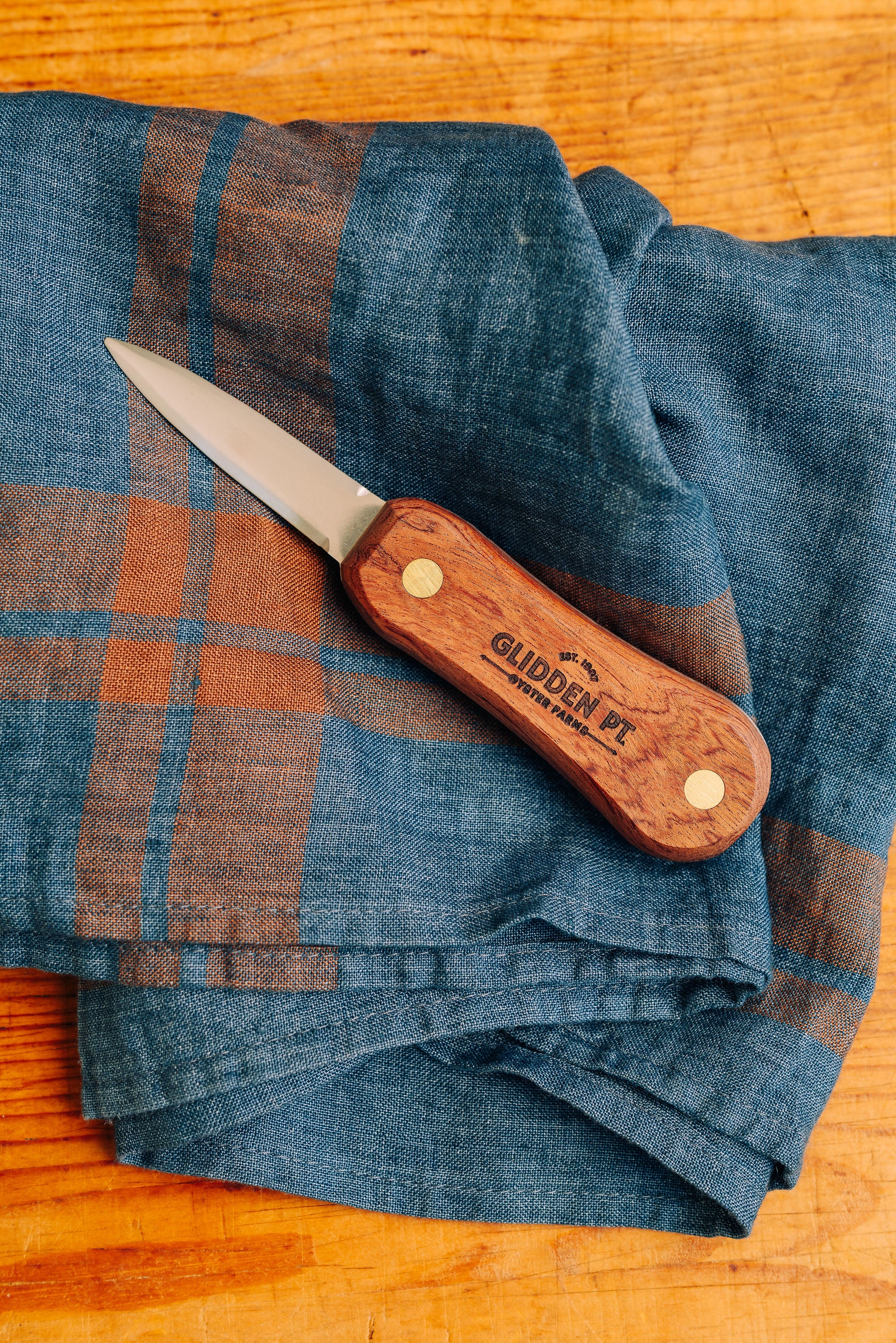 The Damariscotta Shucker