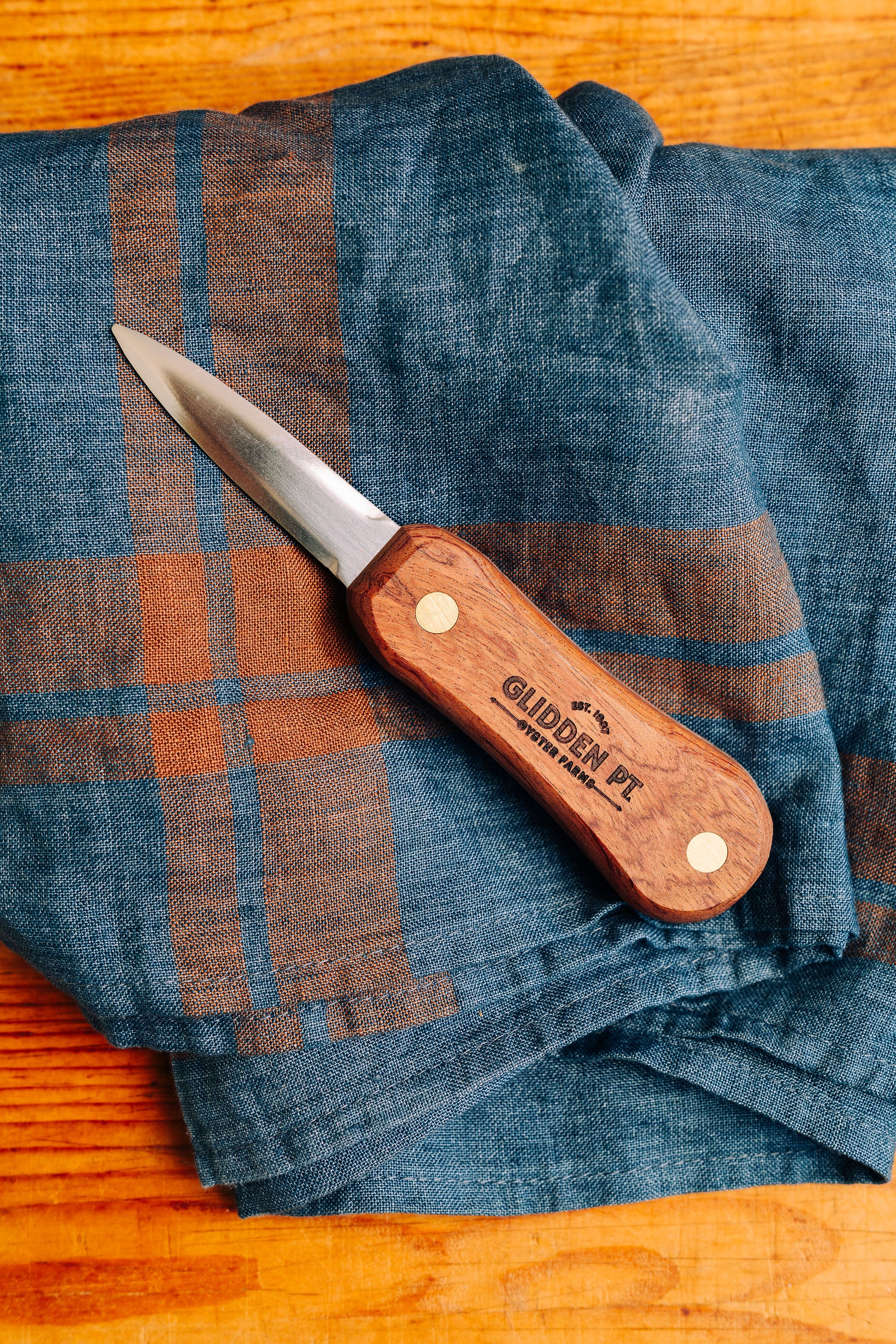 The Damariscotta Shucker