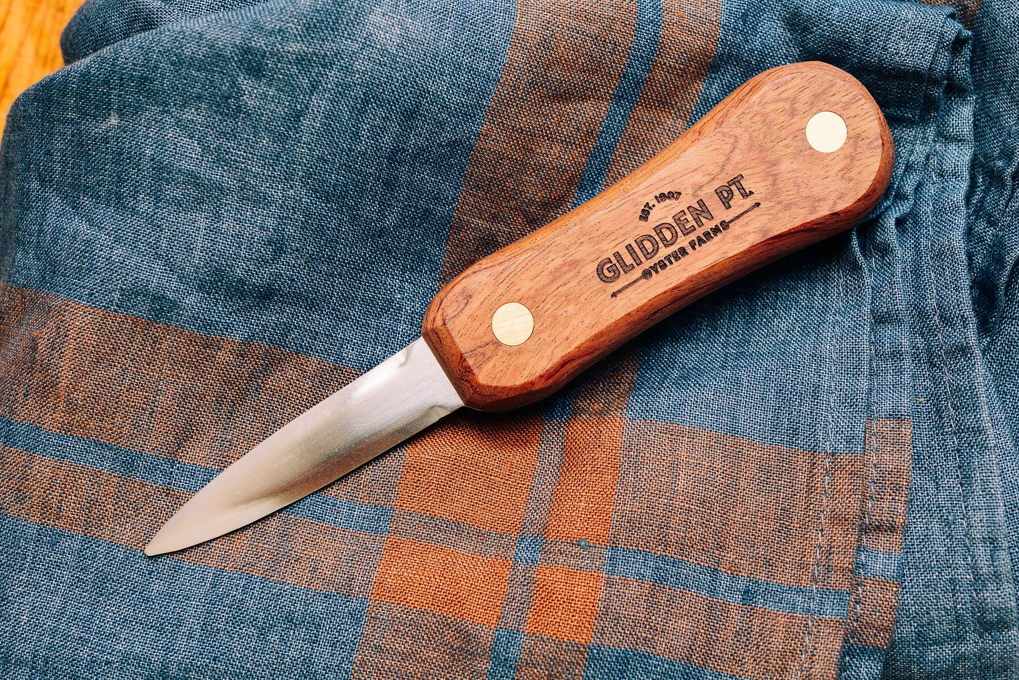 The Damariscotta Shucker