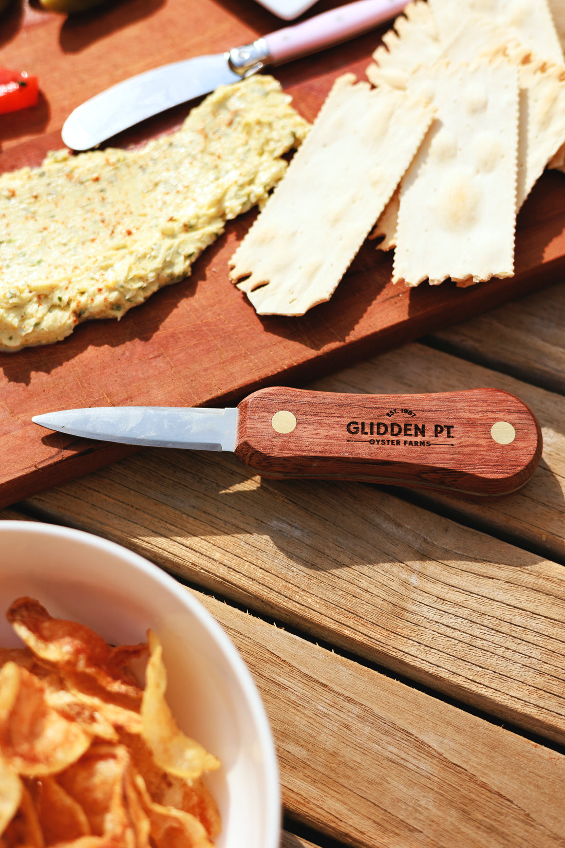 The Damariscotta Shucker